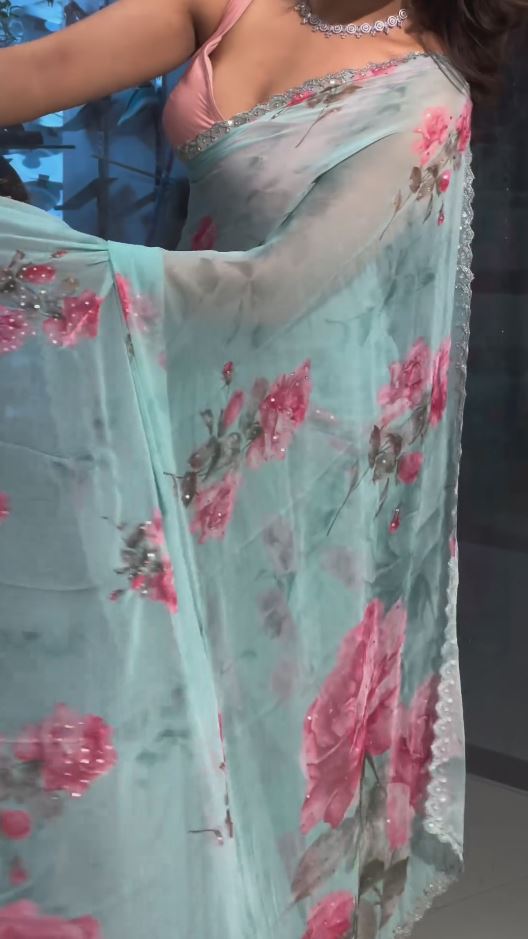 Women's Fancy Printed Organza Saree With Blouse Piece