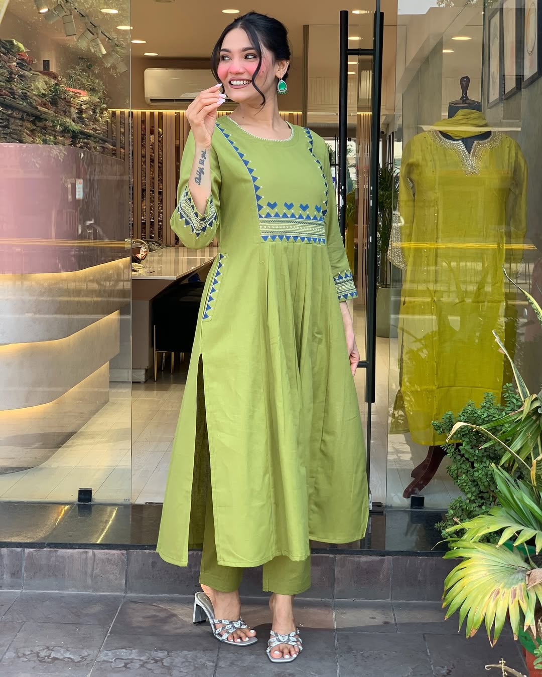 🌿 Olive Green Cotton Blend Kurta Pant Set with Blue Geometric Embroidery – Everyday Ethnic Wear for Women