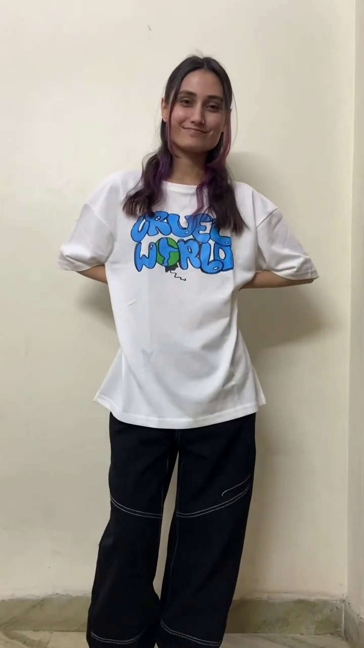 Oversized Graphic Printed T-Shirt for Casual Streetwear and Everyday Comfort