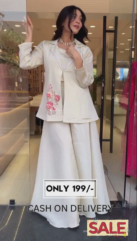 🌸 Ivory Textured Co-Ord Set with Floral Embroidery – Contemporary Ethnic Fusion Wear for Women