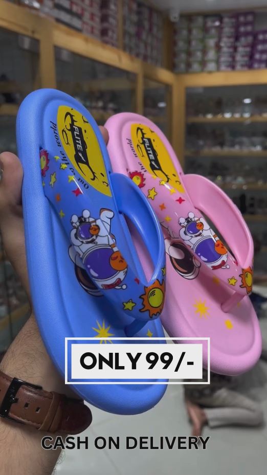 Kids Space Print EVA Flip-Flops – Soft Rubber Slippers for Boys & Girls | Cartoon Astronaut Design | Lightweight & Comfortable | Pink & Blue – Just ₹99