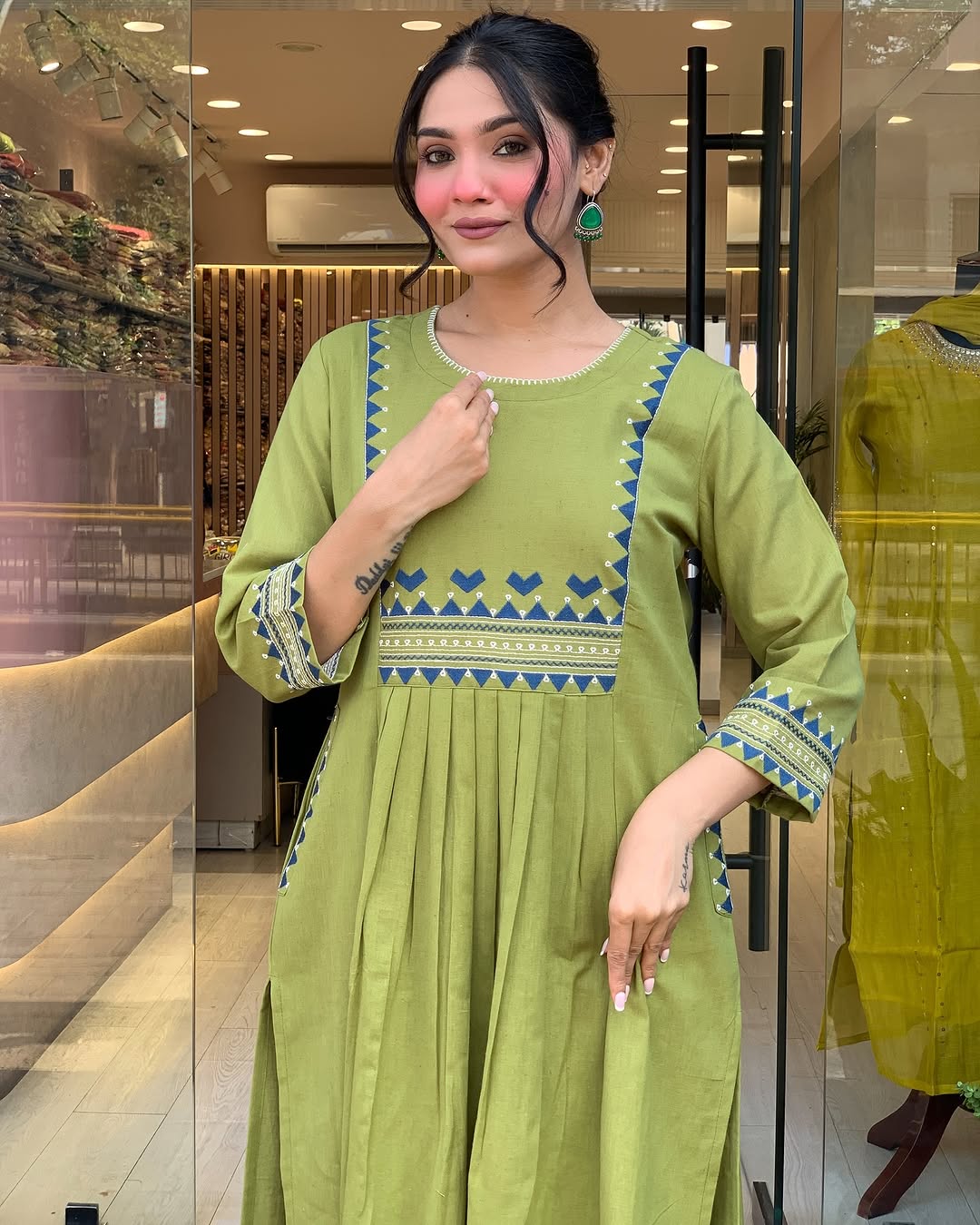 🌿 Olive Green Cotton Blend Kurta Pant Set with Blue Geometric Embroidery – Everyday Ethnic Wear for Women