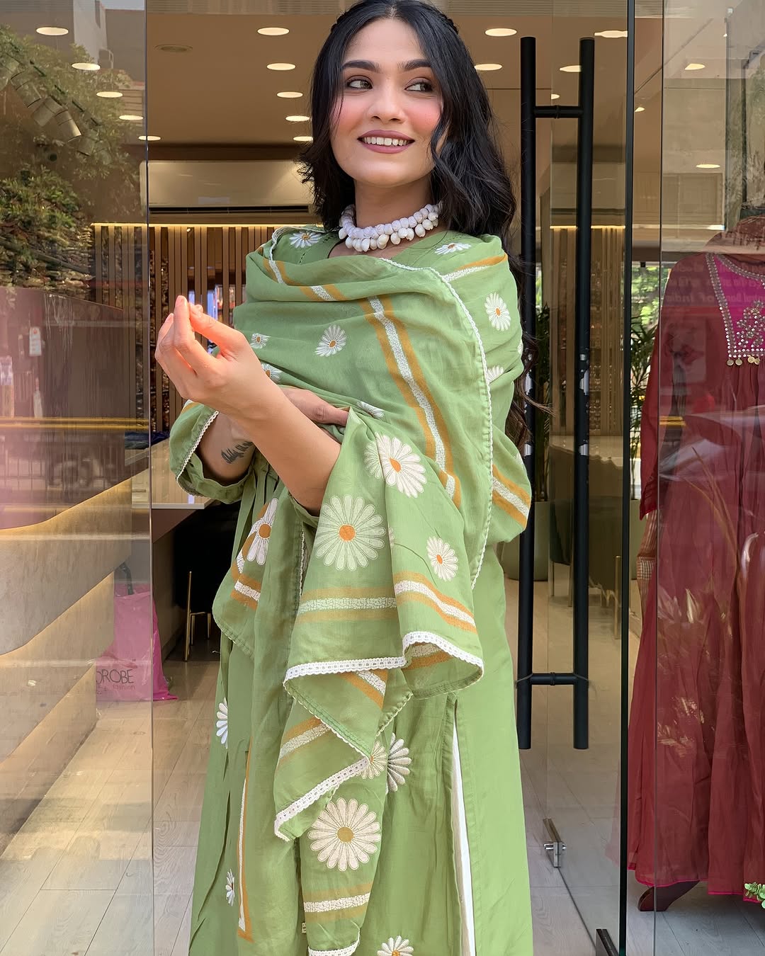 🌿 Pastel Green Daisy Embroidered Kurta Set with Dupatta & Crochet Hem Palazzo