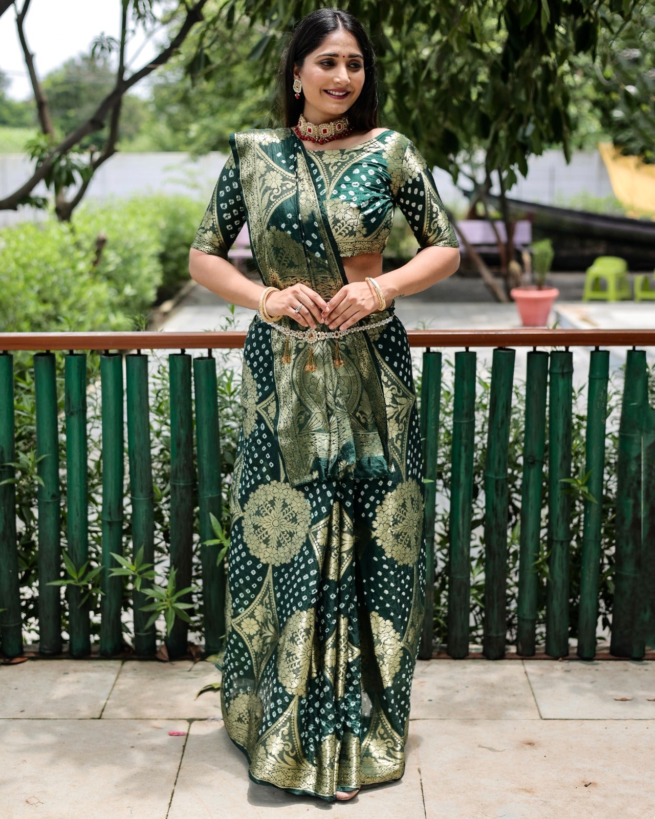 Bandhej Silk Green Color Beautiful Design Rich Pallu Saree