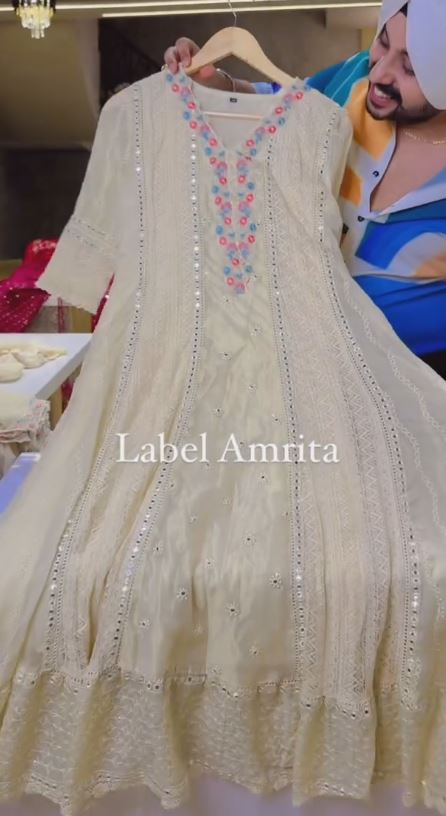 Chikankari kurti in embroidered  Off White And Mirror Work With Duppata