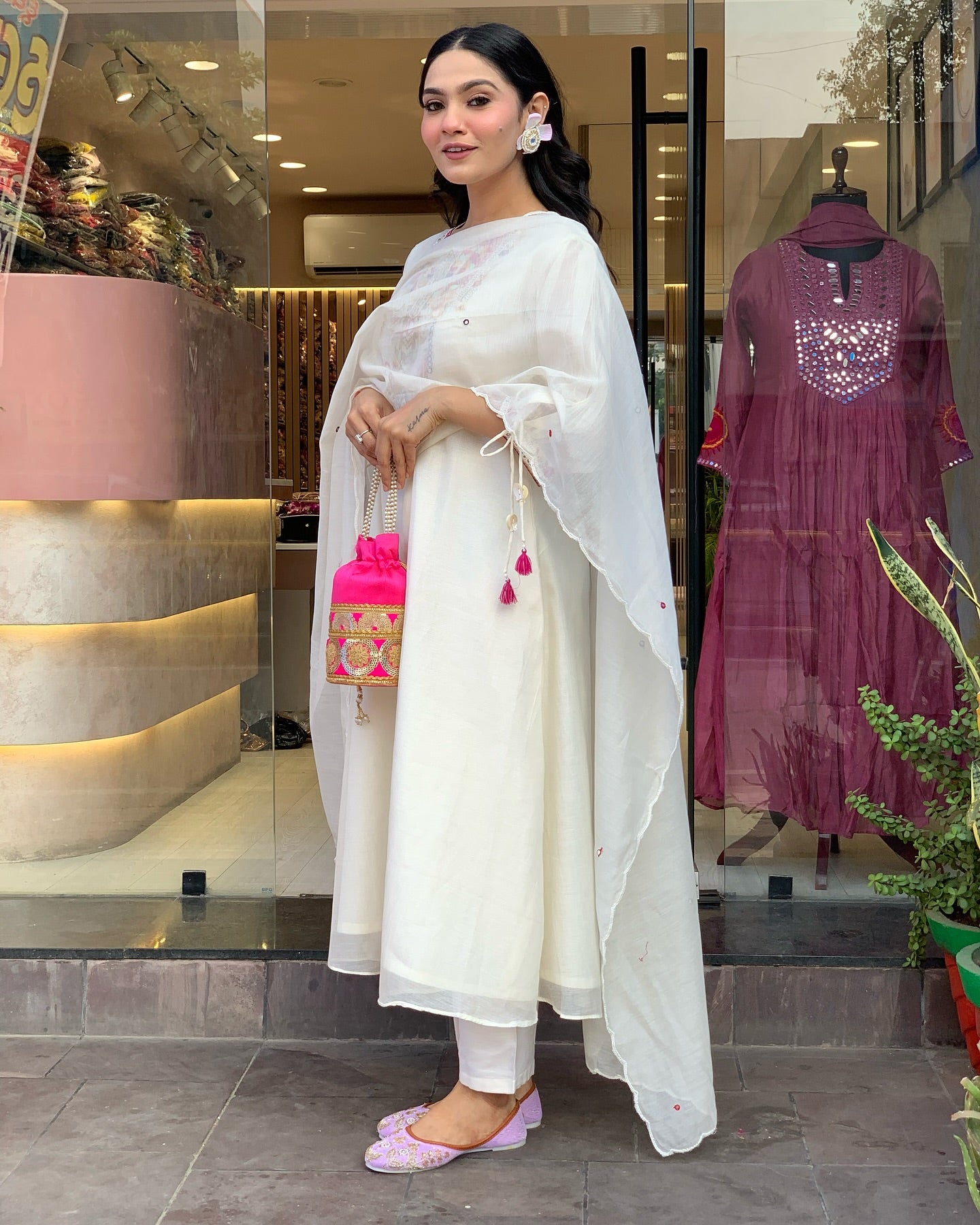 🌸 Off-White Cotton Blend Kurta Pant Set with Multicolor Mirror Embroidery & Dupatta – Elegant Festive Wear Ethnic Set for Women