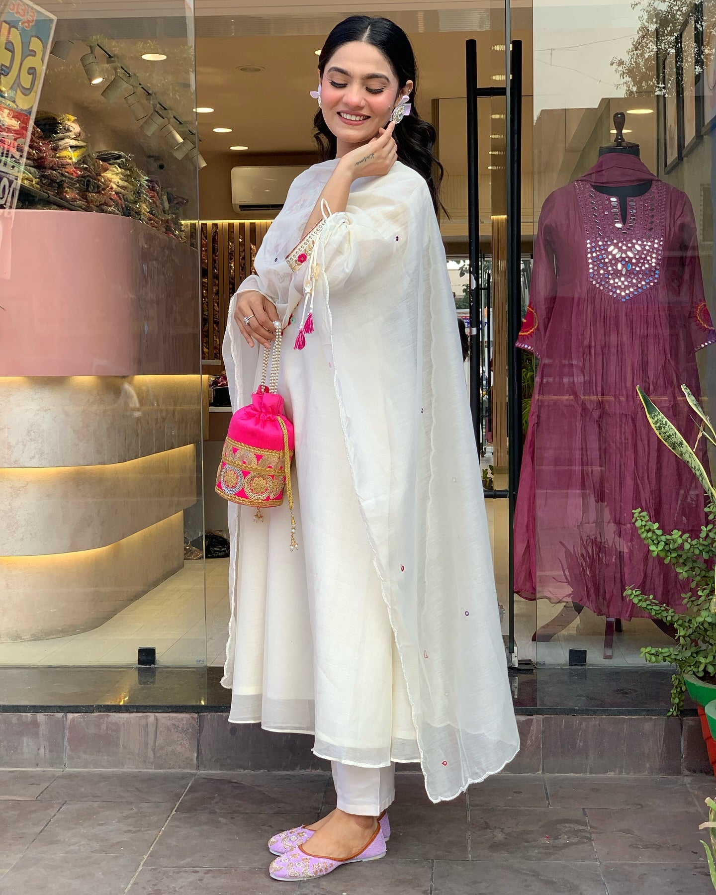 🌸 Off-White Cotton Blend Kurta Pant Set with Multicolor Mirror Embroidery & Dupatta – Elegant Festive Wear Ethnic Set for Women