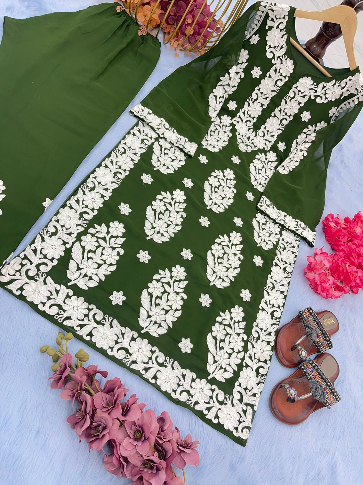 Pretty Thread Work Mehndi Green Color Salwar Suit