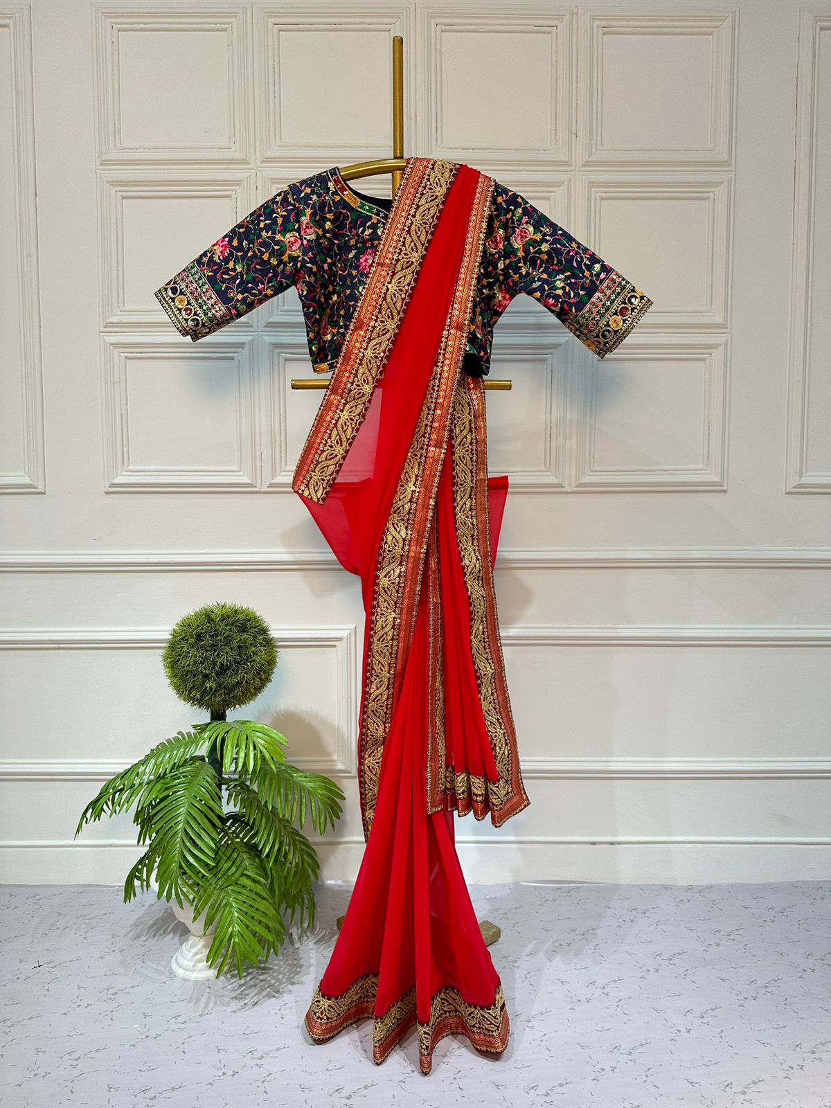 Full Stitch Blouse With Red Color Beautiful Work Saree