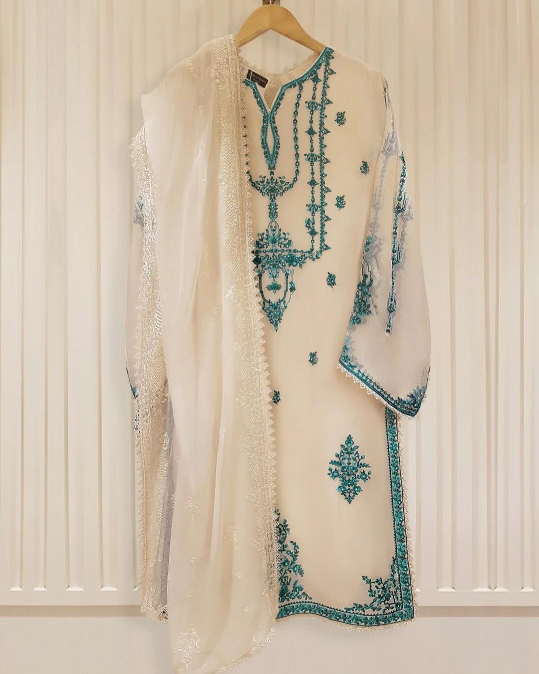 Amazing Hand Work Off White Colo Salwar Suit