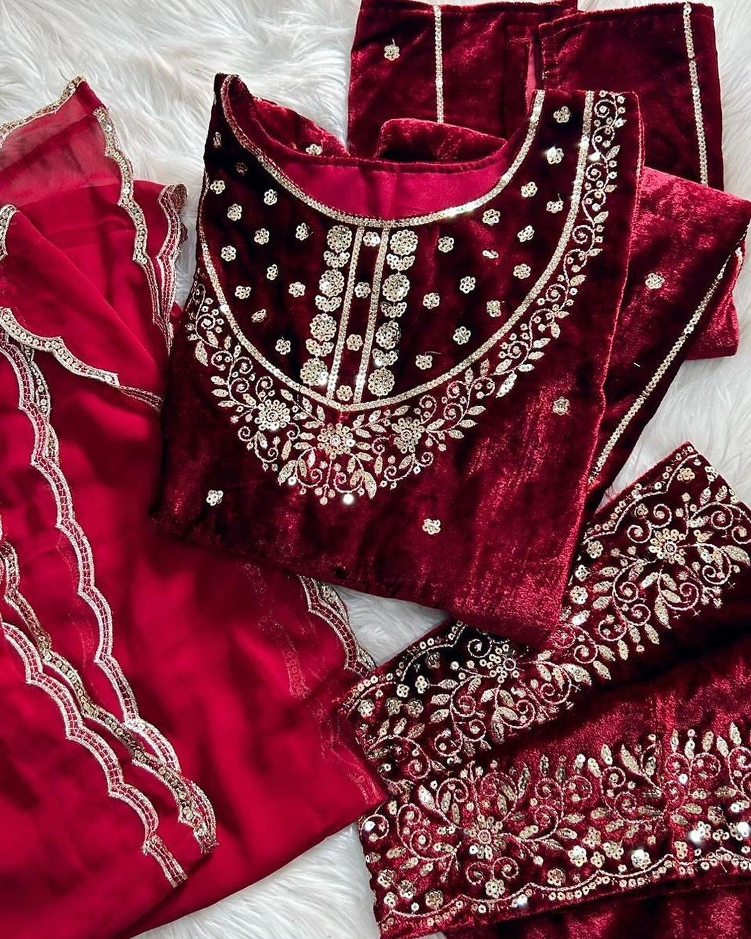 Dastan - e - Rang Shaadi Collection... - Akhrot Clothing Co. | Facebook