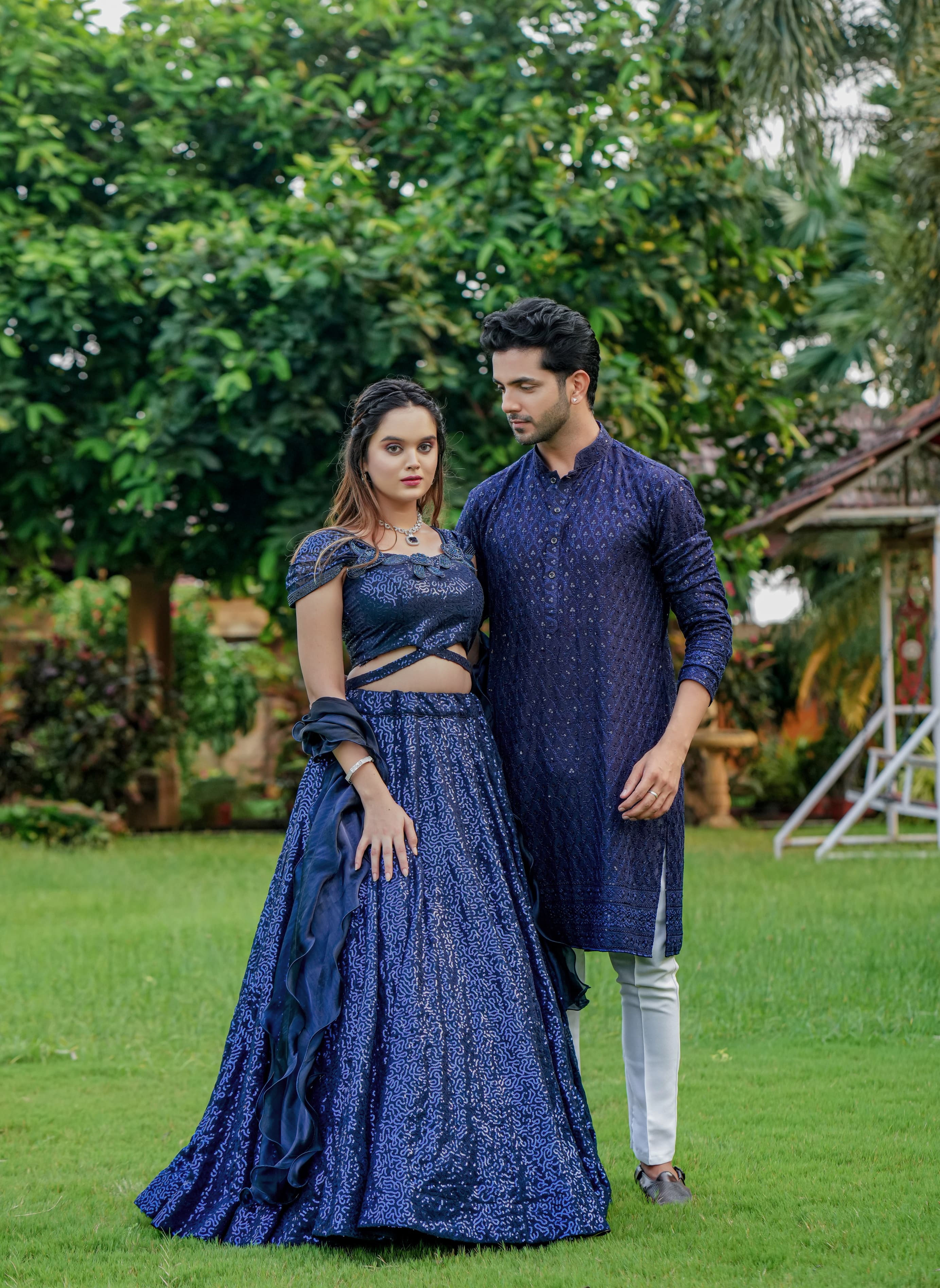 Trendy Couple Set Women's and Men's Handloom Pure Cotton Matching Combo  Couple Dress Saree and Kurta with Blouse Piece.
