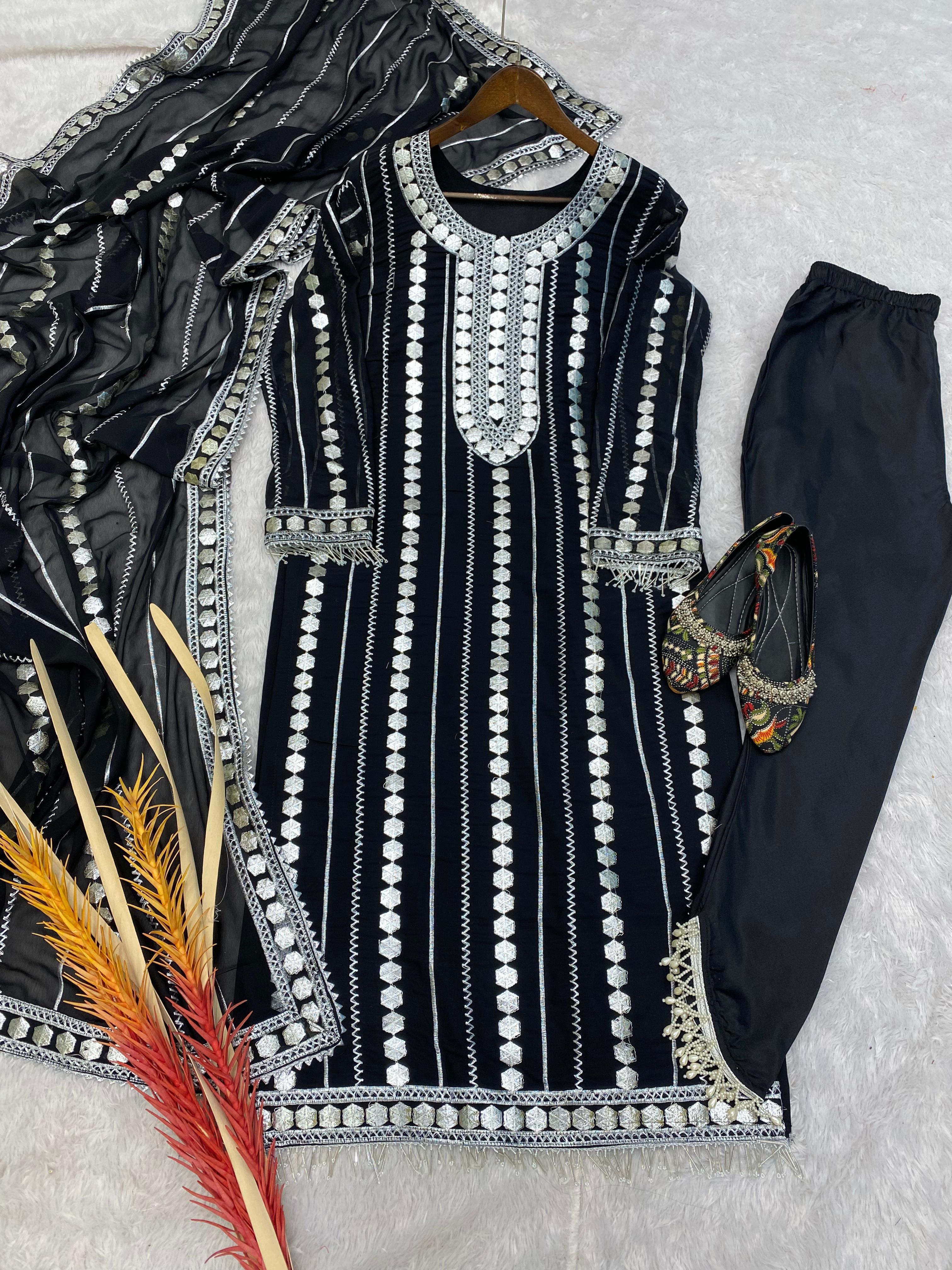 Delightful Embroidery Work Black Color Salwar Suit