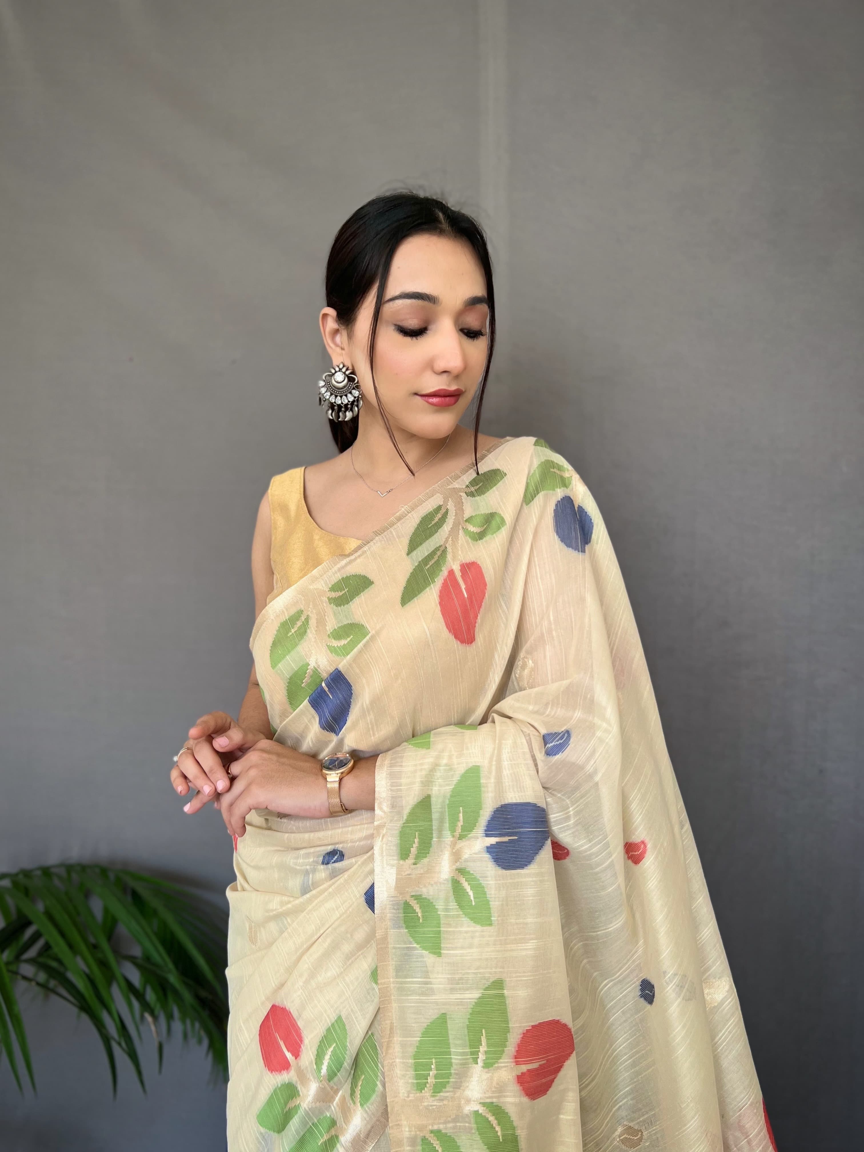 Cream Linen Saree With Meenakari Weaving Work