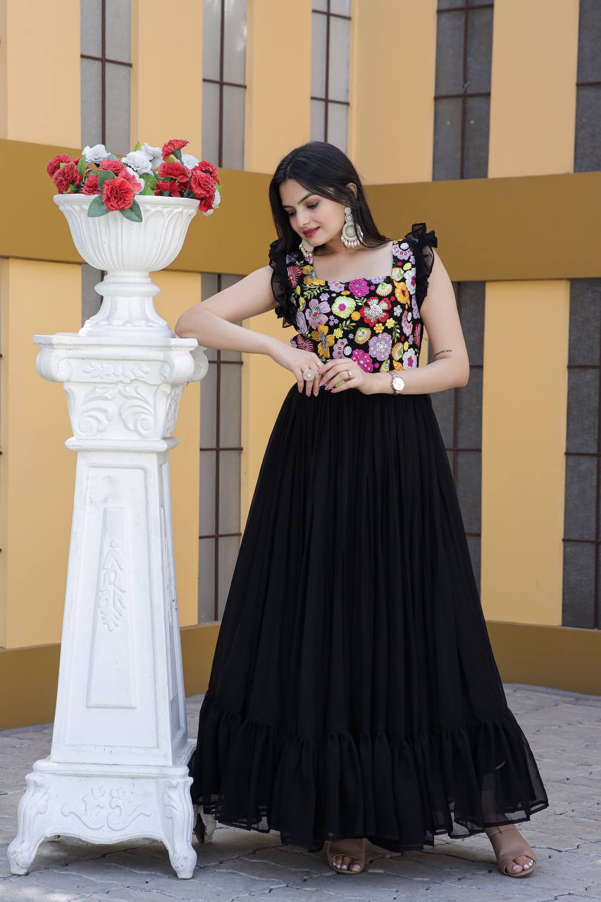 Georgette Party Wear Latest New Designer Ladies Gown, 4 Color at Rs 900 in  Surat