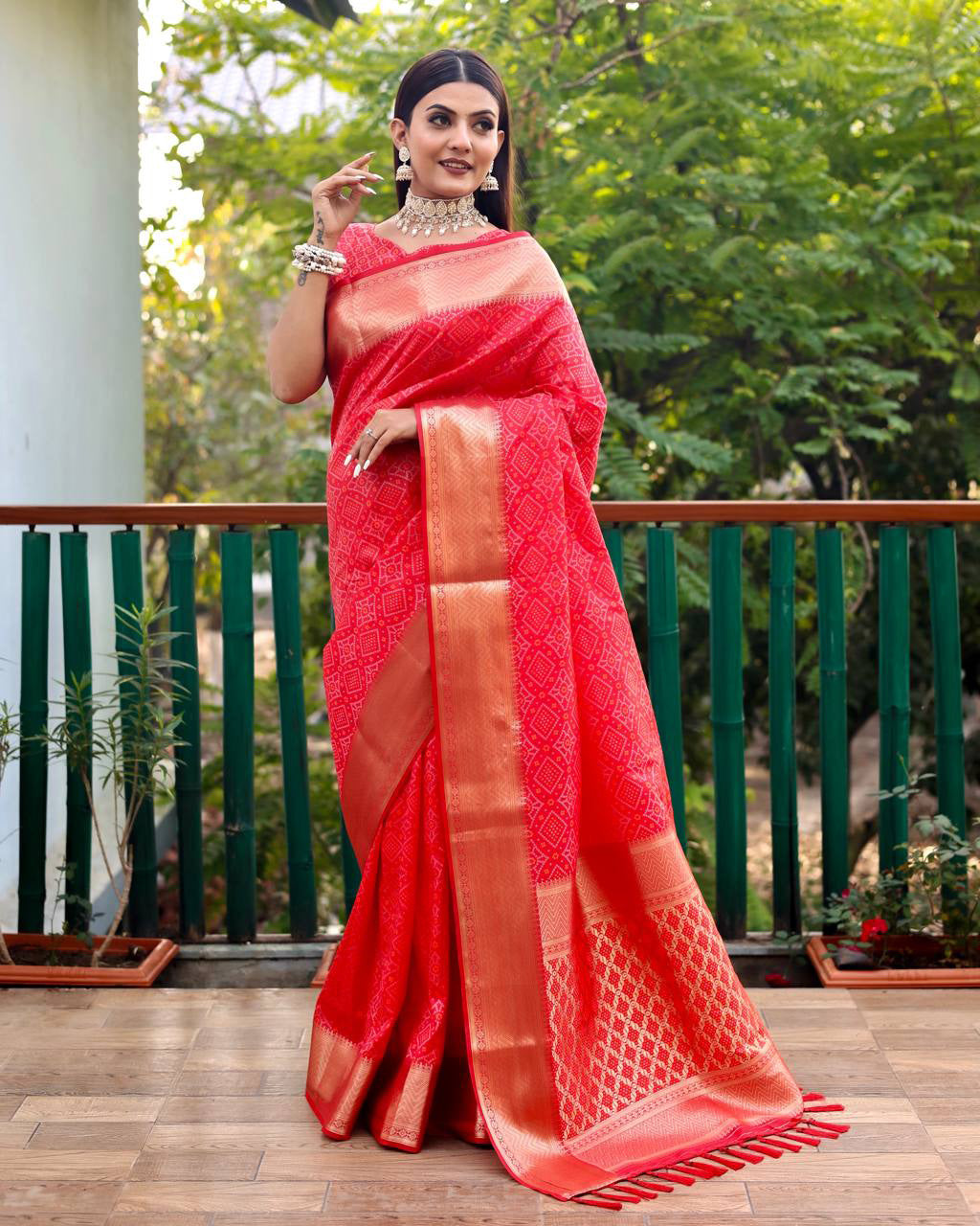 Bandini Patola Silk Weaving Rich Pallu Red Color Saree