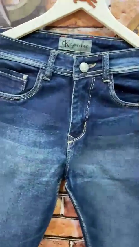 Men Dark Blue Denim Jeans with Classic Five-Pocket Design for Daily Wear and Casual Styling