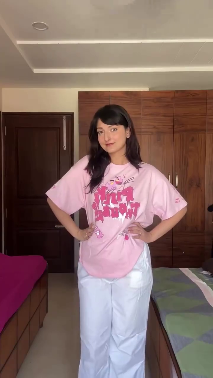 Oversized Graphic Printed T-Shirt for Casual Streetwear, Trendy Styling, and Everyday Comfort