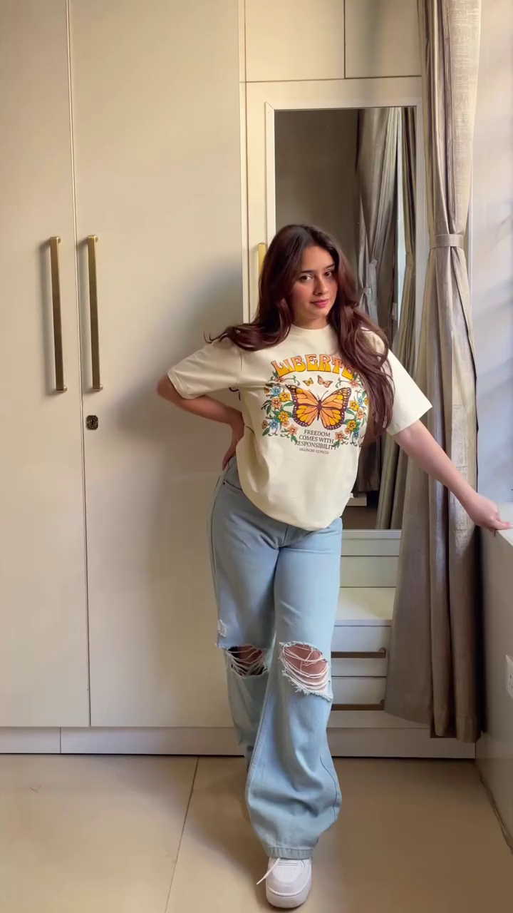 Oversized Printed T-Shirt for Casual Streetwear, Trendy Styling, and Everyday Comfort